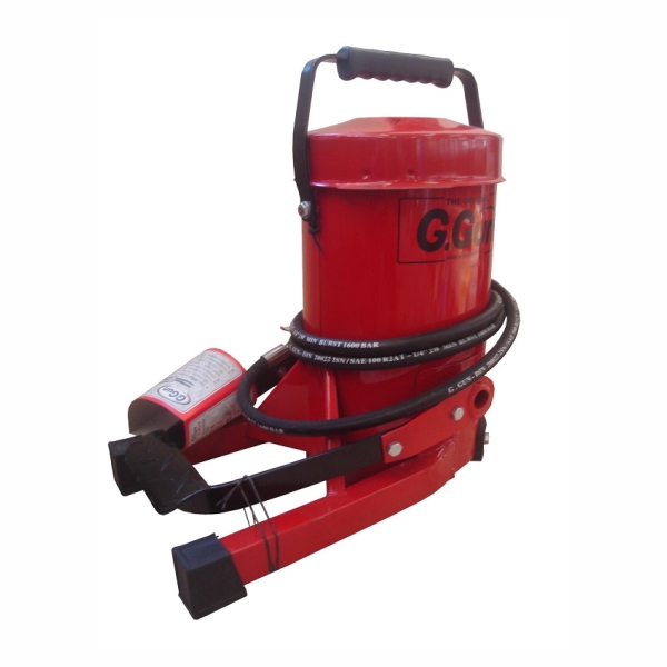 G.GUN FOOT GREASE PUMP 8KG