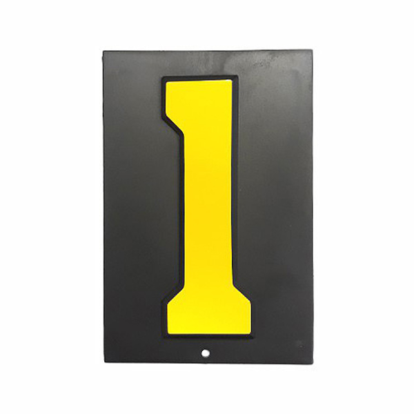 PLASTIC NUMBER LGE NO: 1