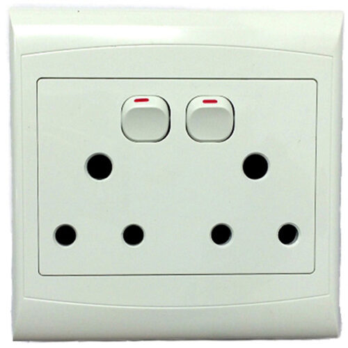 SOCKET & COV DBL 2X15AMP COMP 4X4